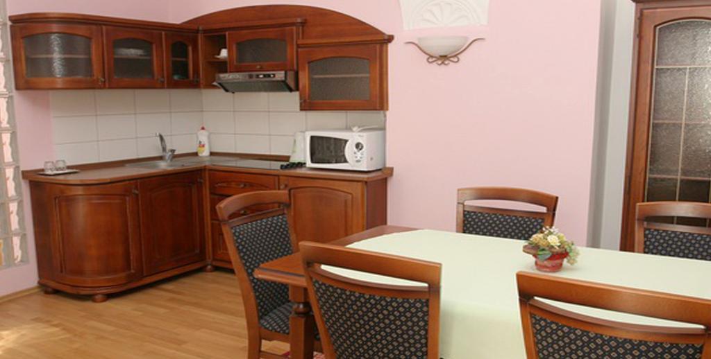 Apartmany Kolegium Prešov Zimmer foto