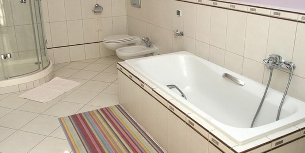 Apartmany Kolegium Prešov Zimmer foto